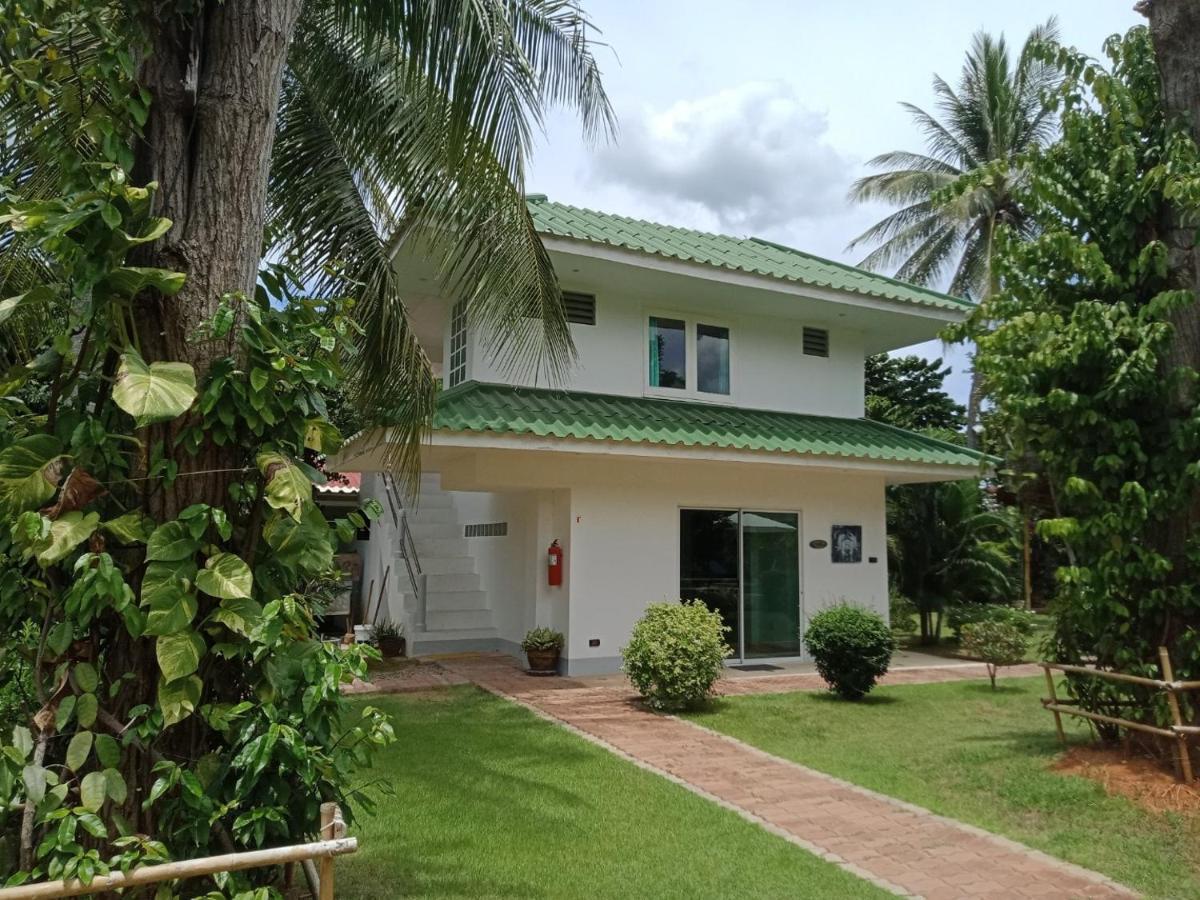 The Beach Boutique Resort Ban Pak Nam Pran Exterior photo