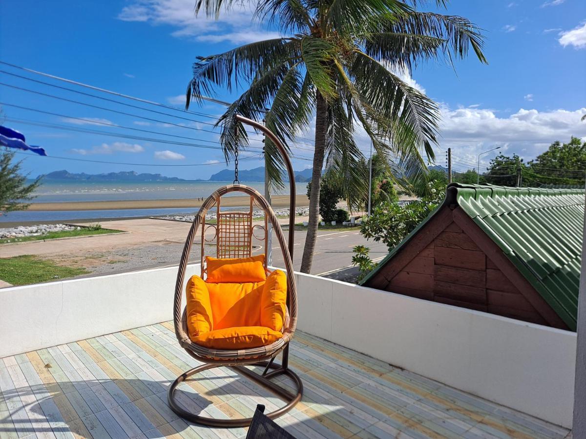 The Beach Boutique Resort Ban Pak Nam Pran Exterior photo