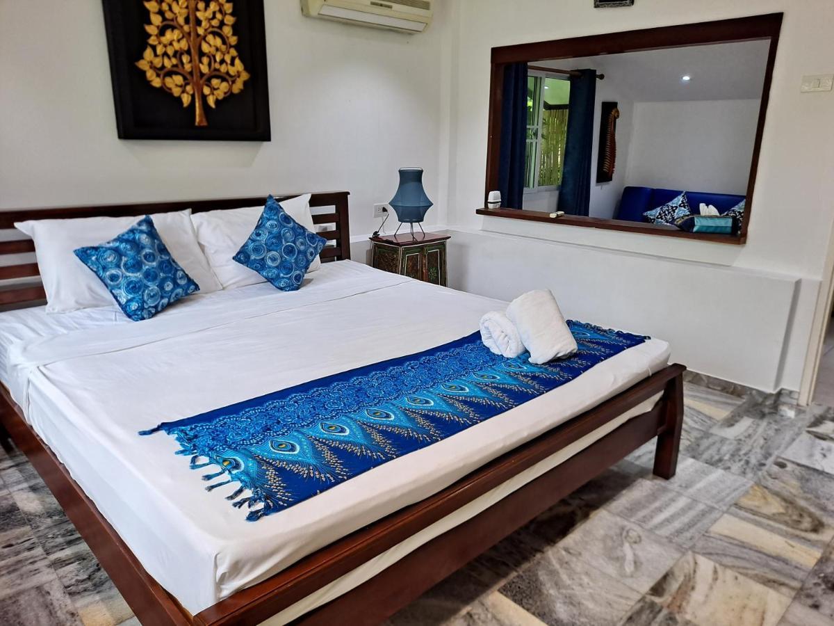 The Beach Boutique Resort Ban Pak Nam Pran Exterior photo