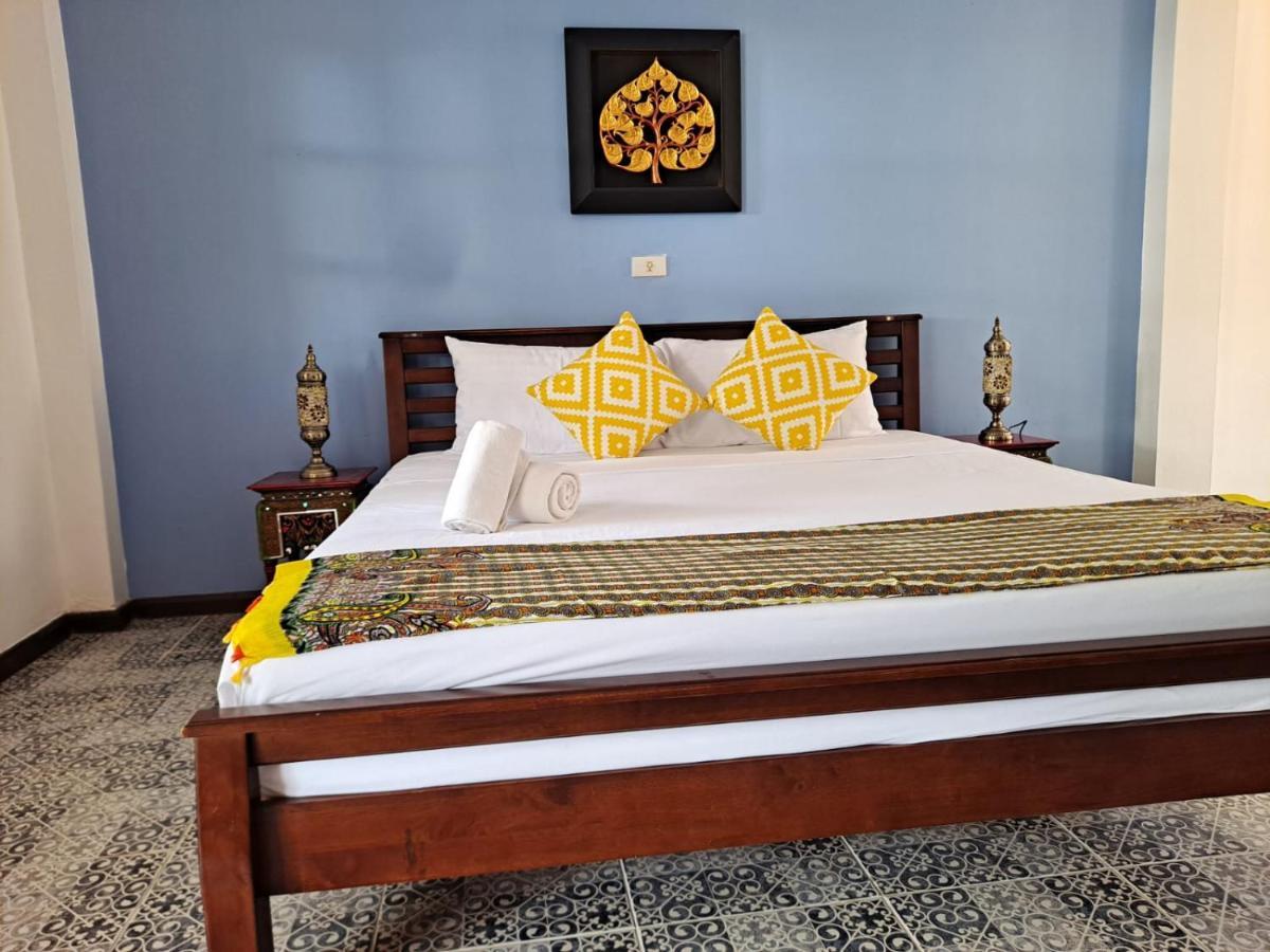 The Beach Boutique Resort Ban Pak Nam Pran Exterior photo